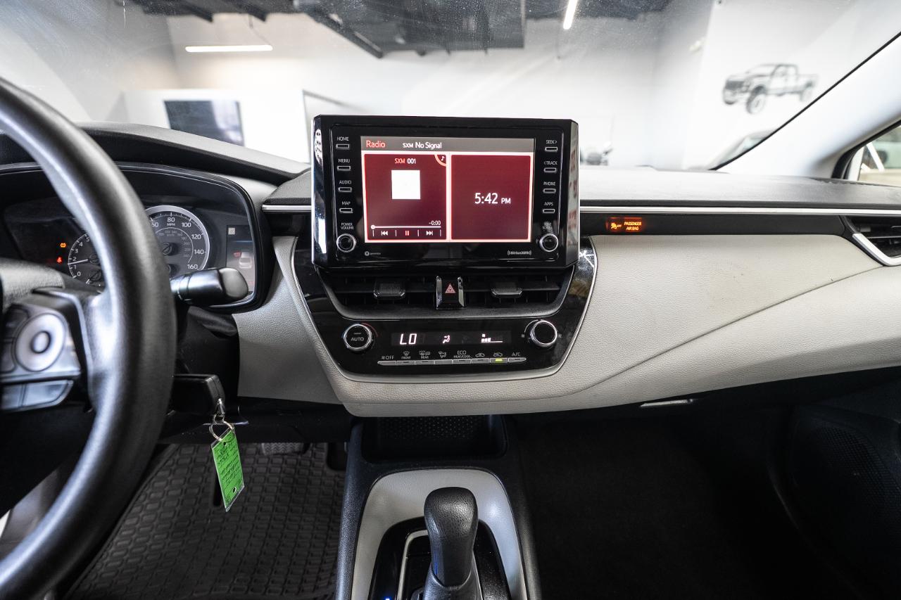 Toyota Corolla LE 2021