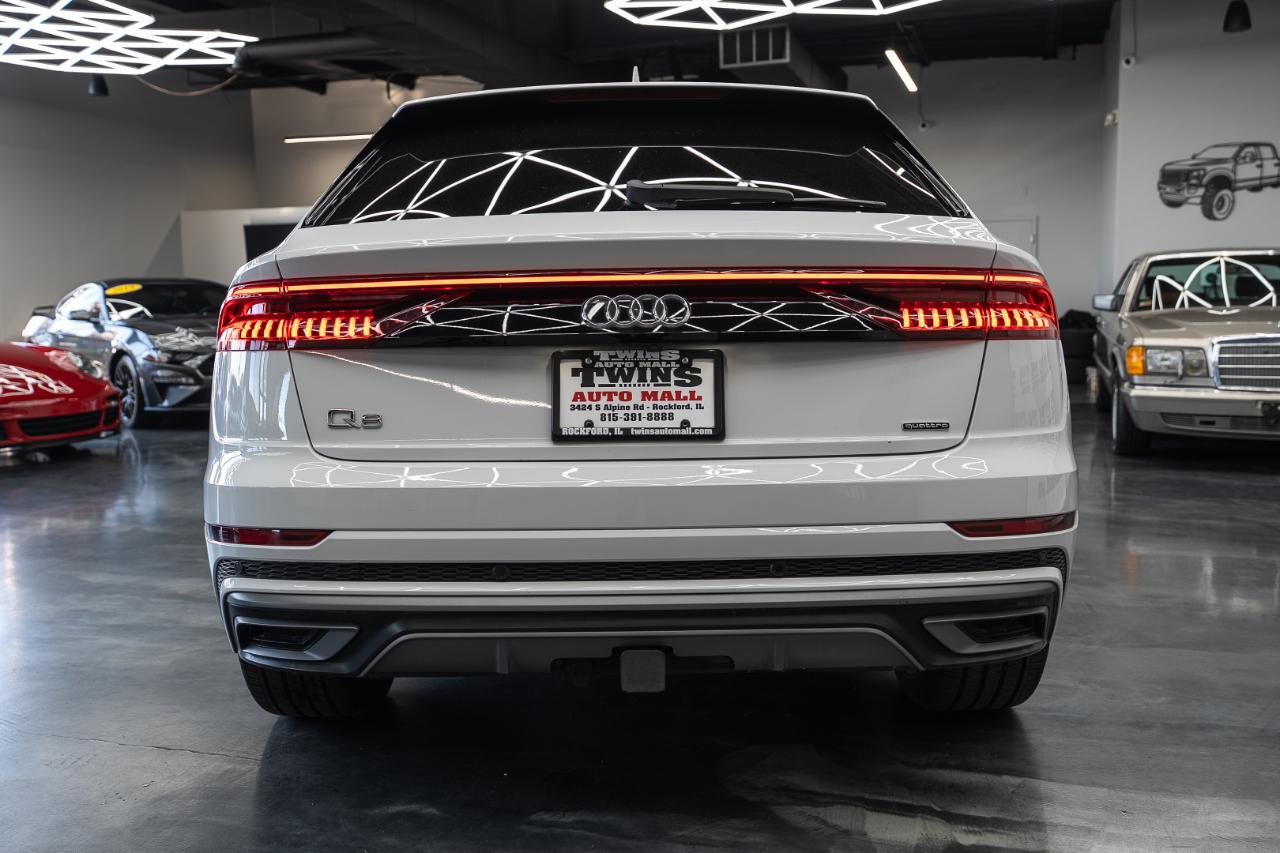 Audi Q8 photo 5