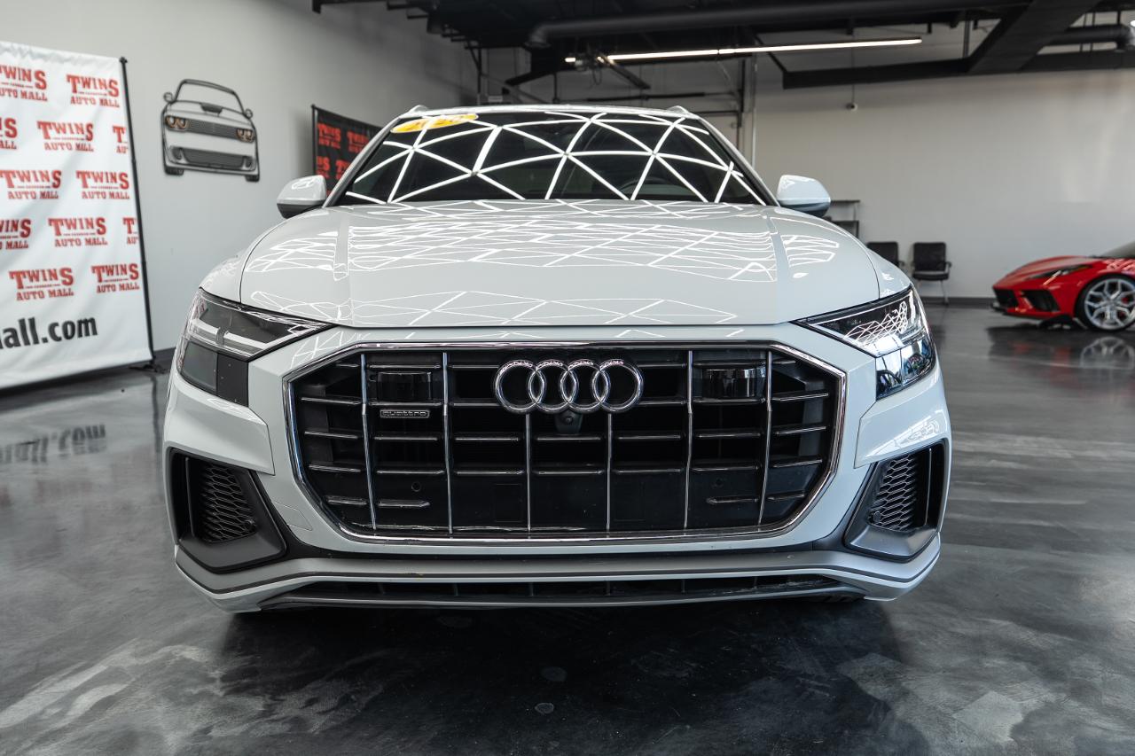 Audi Q8 photo 9