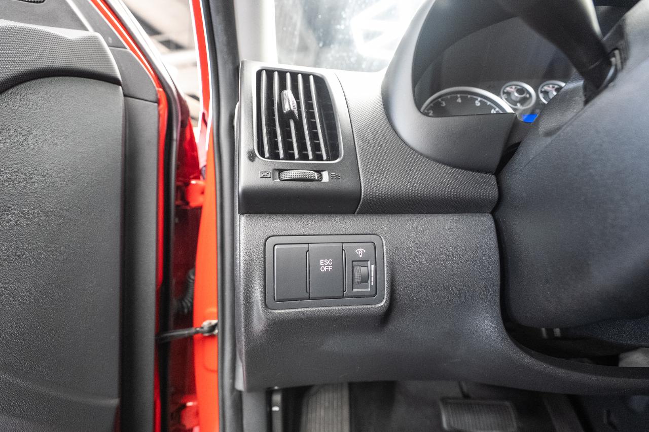 Hyundai Elantra photo 19