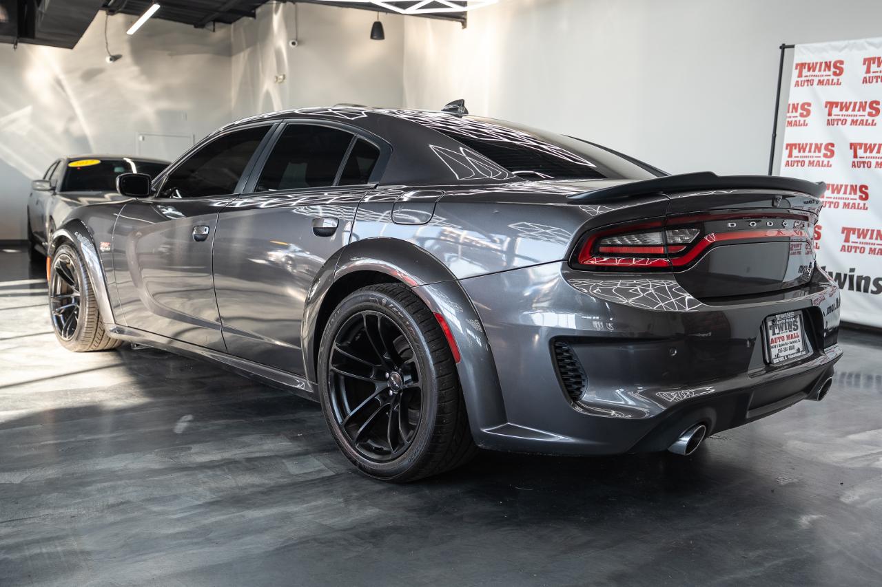 Dodge Charger photo 4