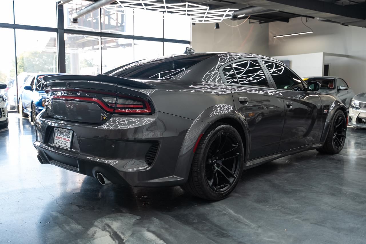 Dodge Charger photo 6