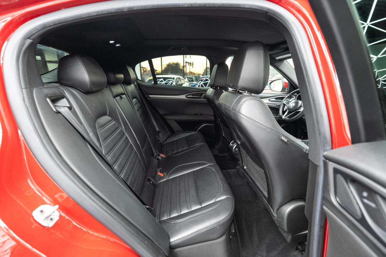 Alfa Romeo Stelvio Sport 4D SUV AWD 2019