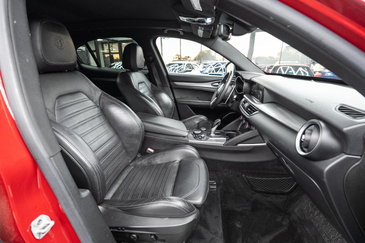 Alfa Romeo Stelvio Sport 4D SUV AWD 2019