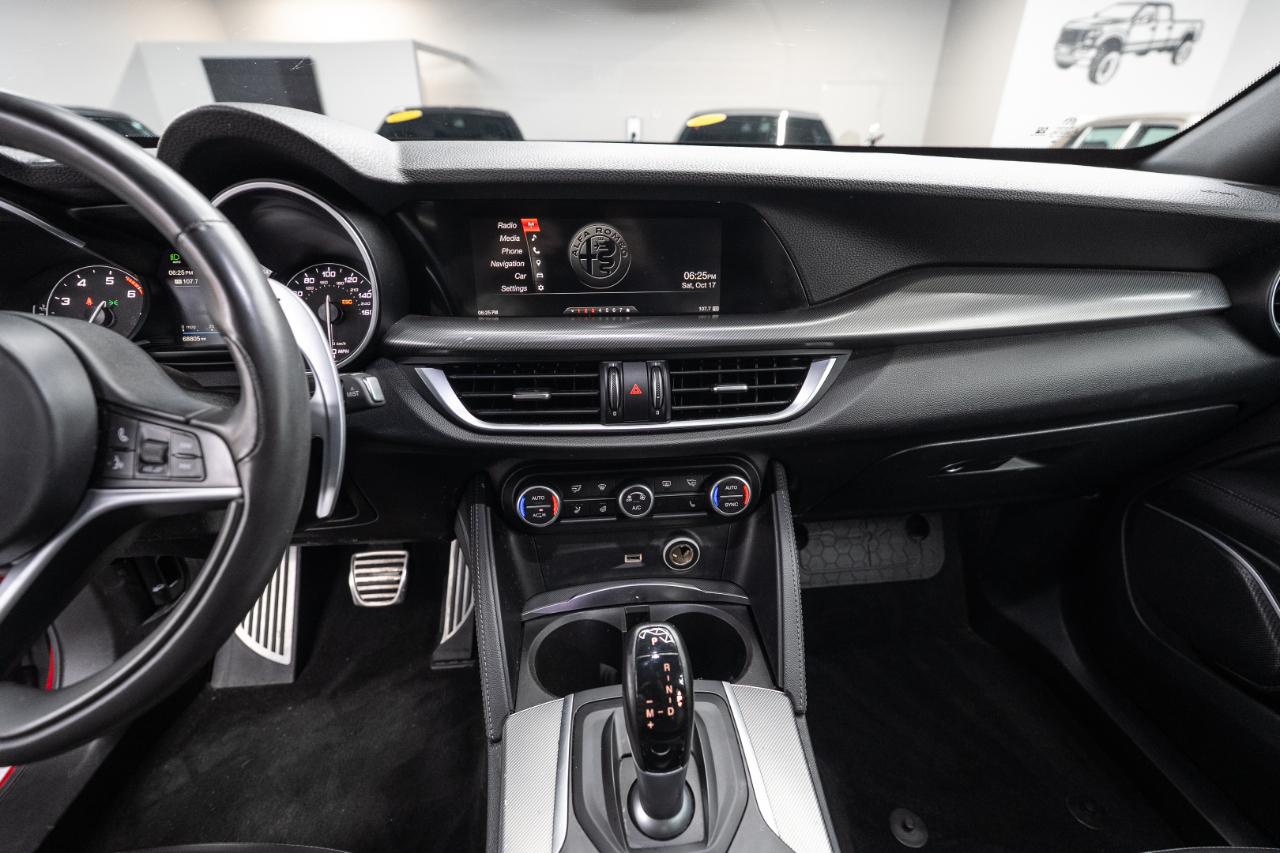 Alfa Romeo Stelvio Sport 4D SUV AWD 2019