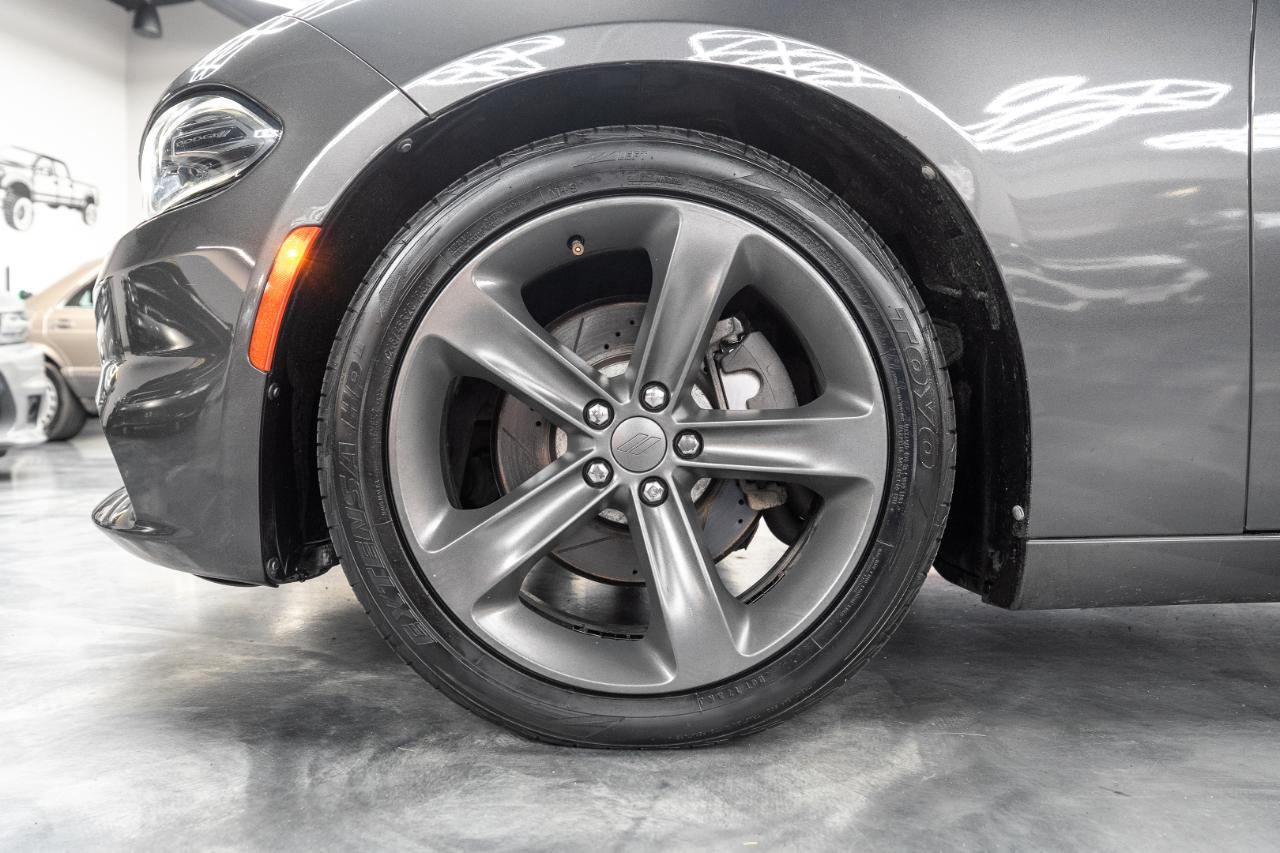Dodge Charger  2018
