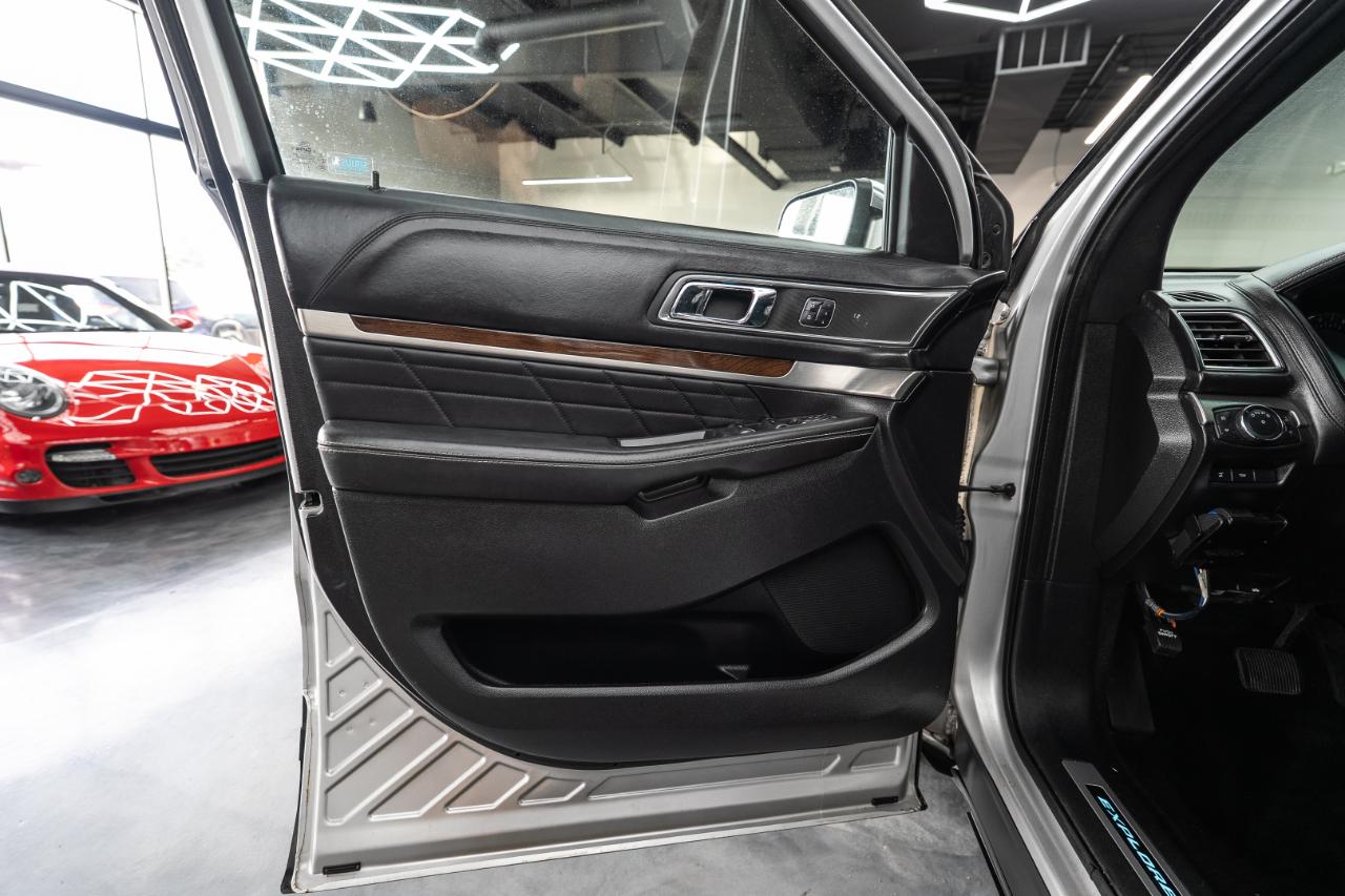 Ford Explorer Platinum AWD 2016