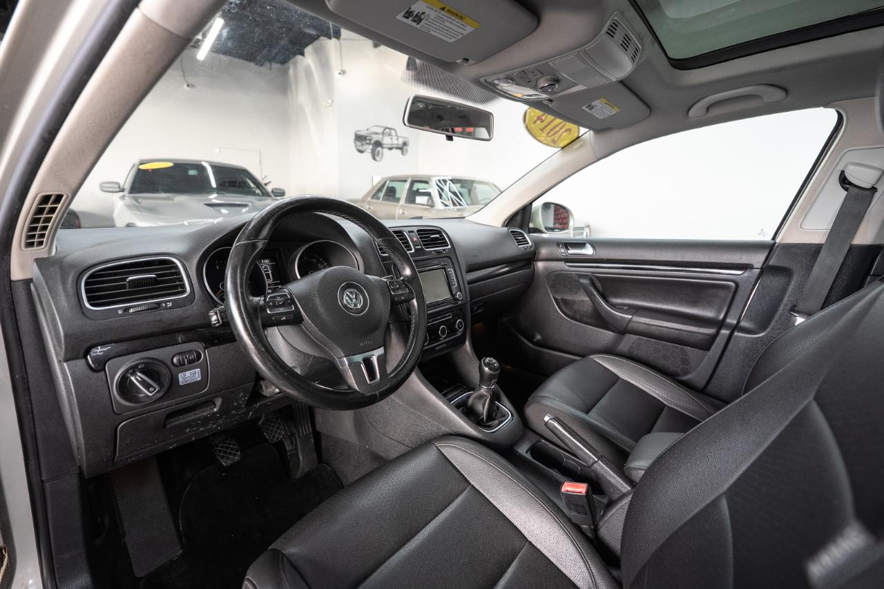 Volkswagen Jetta SportWagen 2.0L TDI 2014