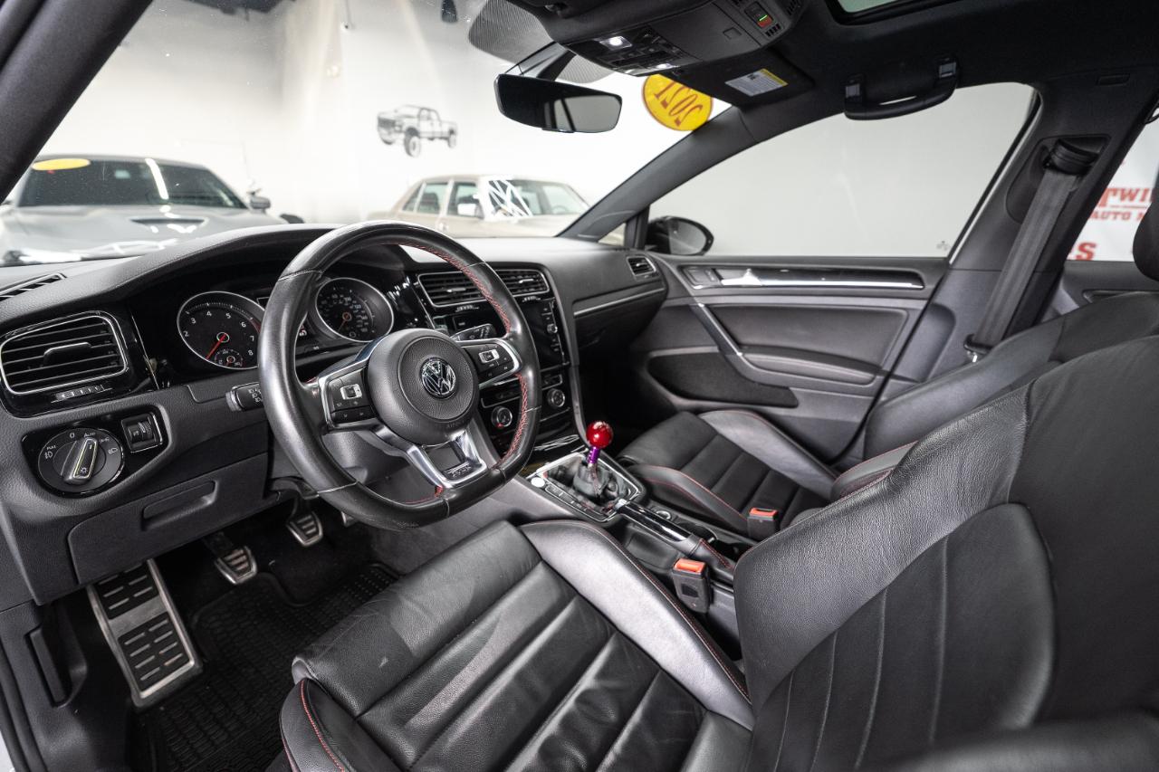 Volkswagen Golf GTI S 6M 2021
