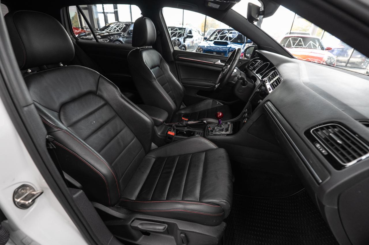Volkswagen Golf GTI S 6M 2021