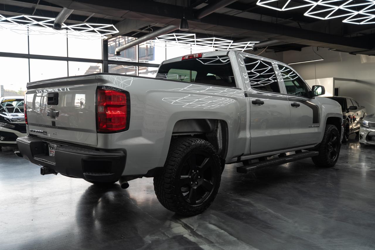 Chevrolet Silverado 1500 4WD Crew Cab 147" Custom 2018