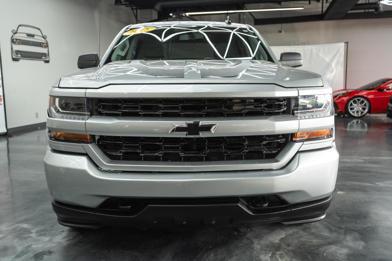 Chevrolet Silverado 1500 4WD Crew Cab 147" Custom 2018