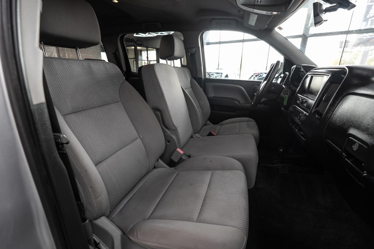 Chevrolet Silverado 1500 4WD Crew Cab 147" Custom 2018