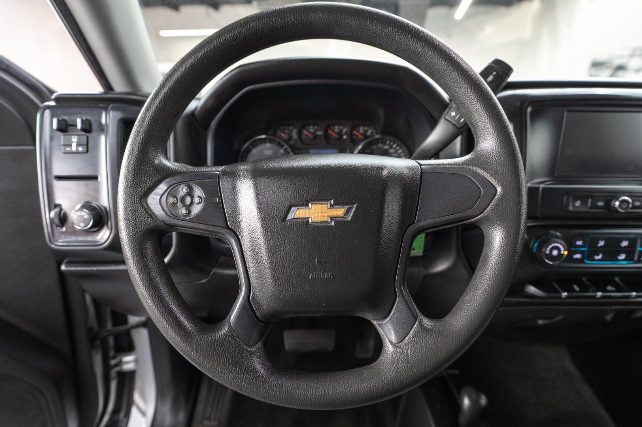 Chevrolet Silverado 1500 4WD Crew Cab 147" Custom 2018