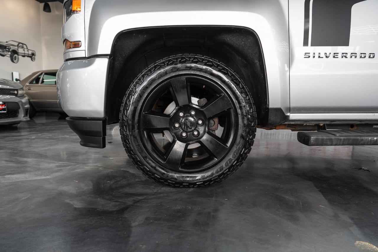 Chevrolet Silverado 1500 4WD Crew Cab 147" Custom 2018
