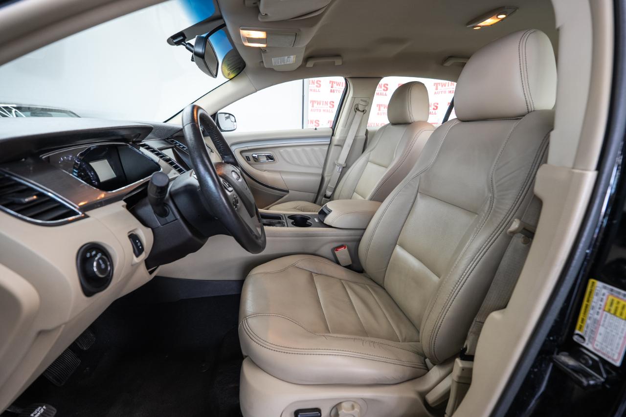 Ford Taurus SEL FWD 2018