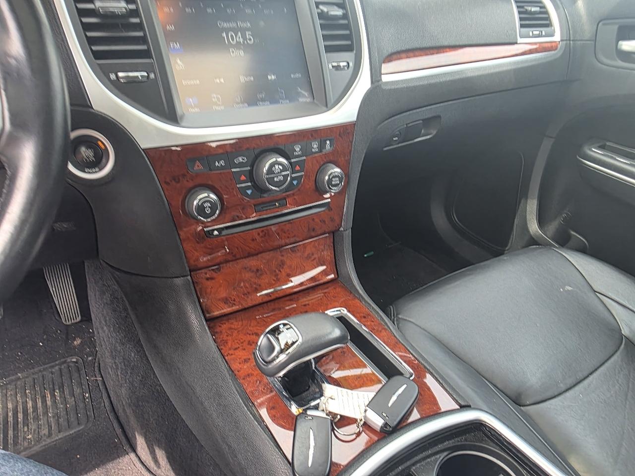 Chrysler 300 AWD 2014