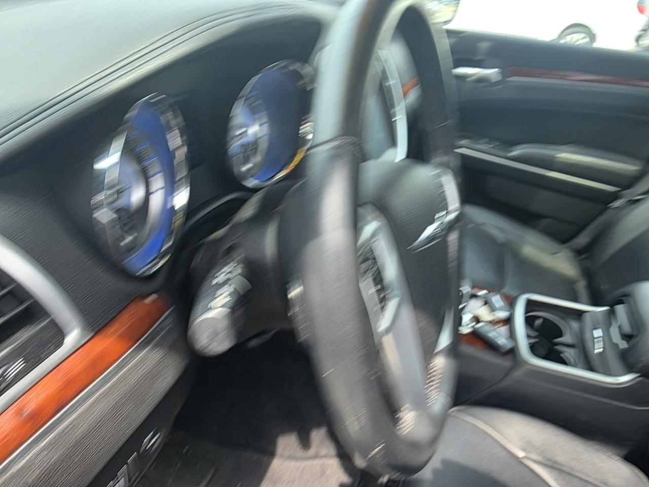 Chrysler 300 AWD 2014