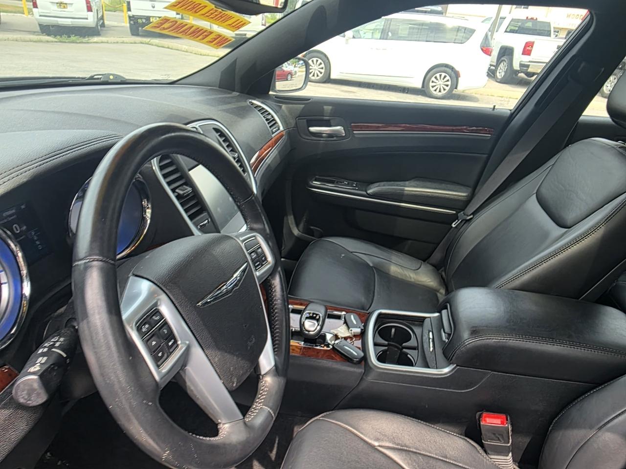 Chrysler 300 AWD 2014