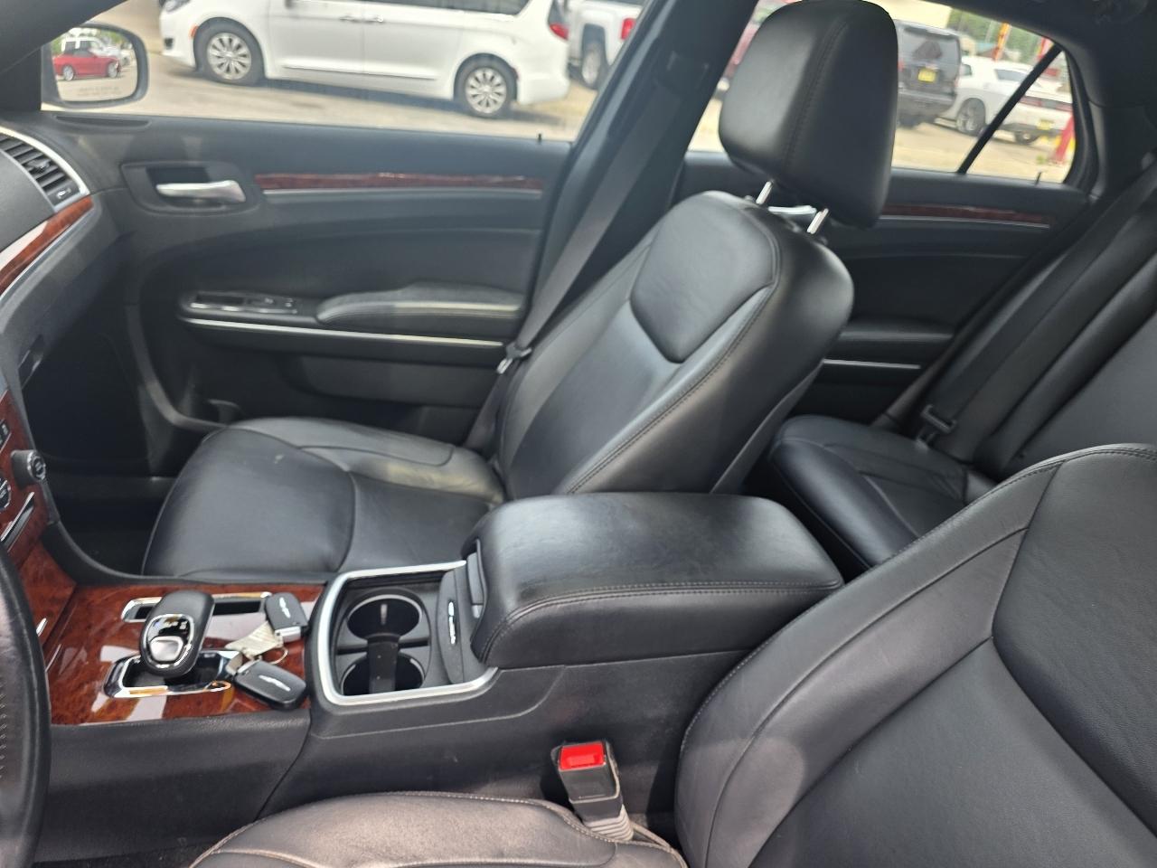 Chrysler 300 AWD 2014