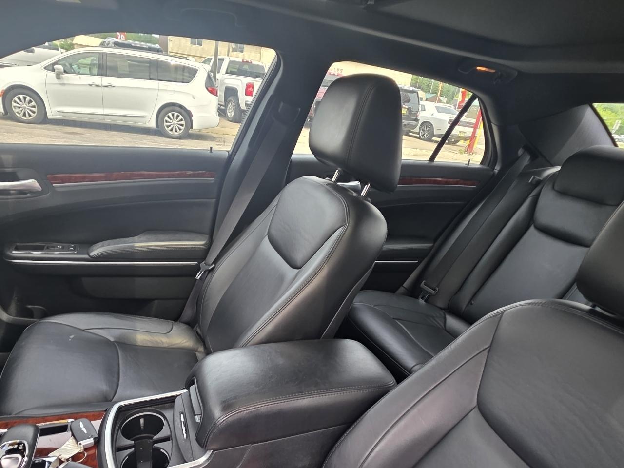 Chrysler 300 AWD 2014