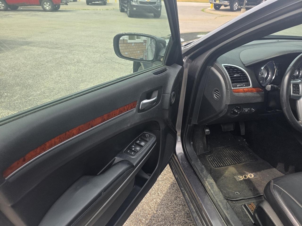 Chrysler 300 AWD 2014