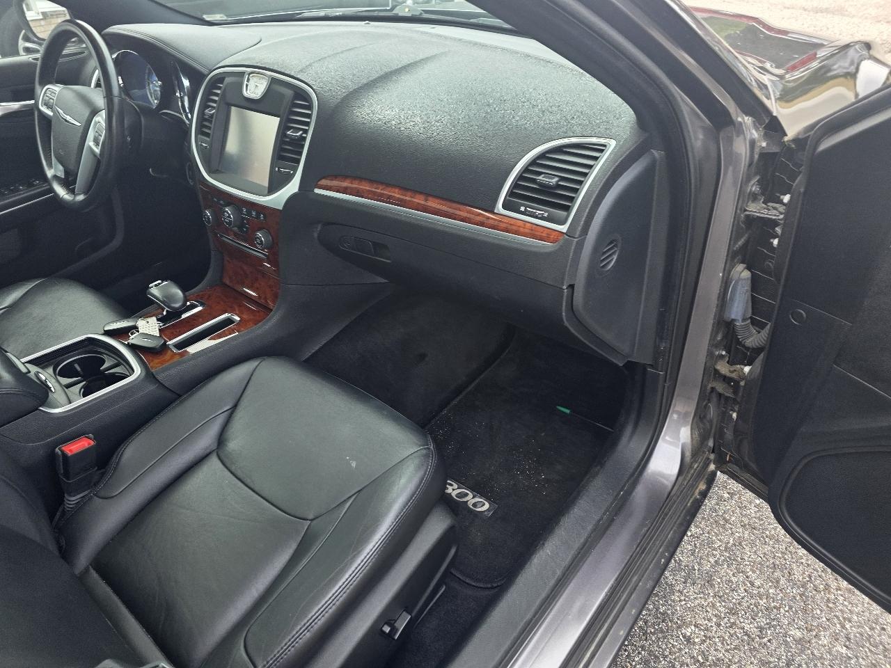 Chrysler 300 AWD 2014