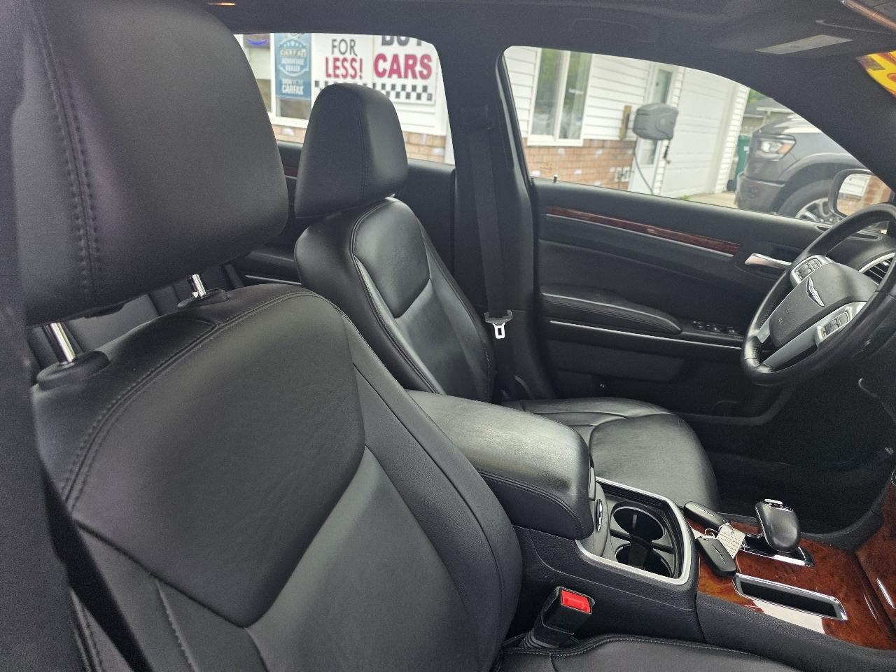 Chrysler 300 AWD 2014