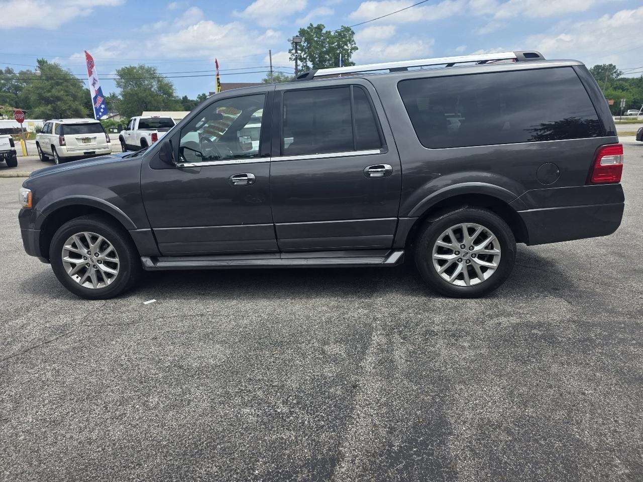 Ford Expedition EL Limited 4WD 2017
