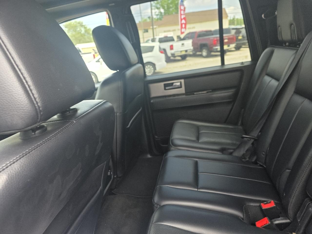 Ford Expedition EL Limited 4WD 2017
