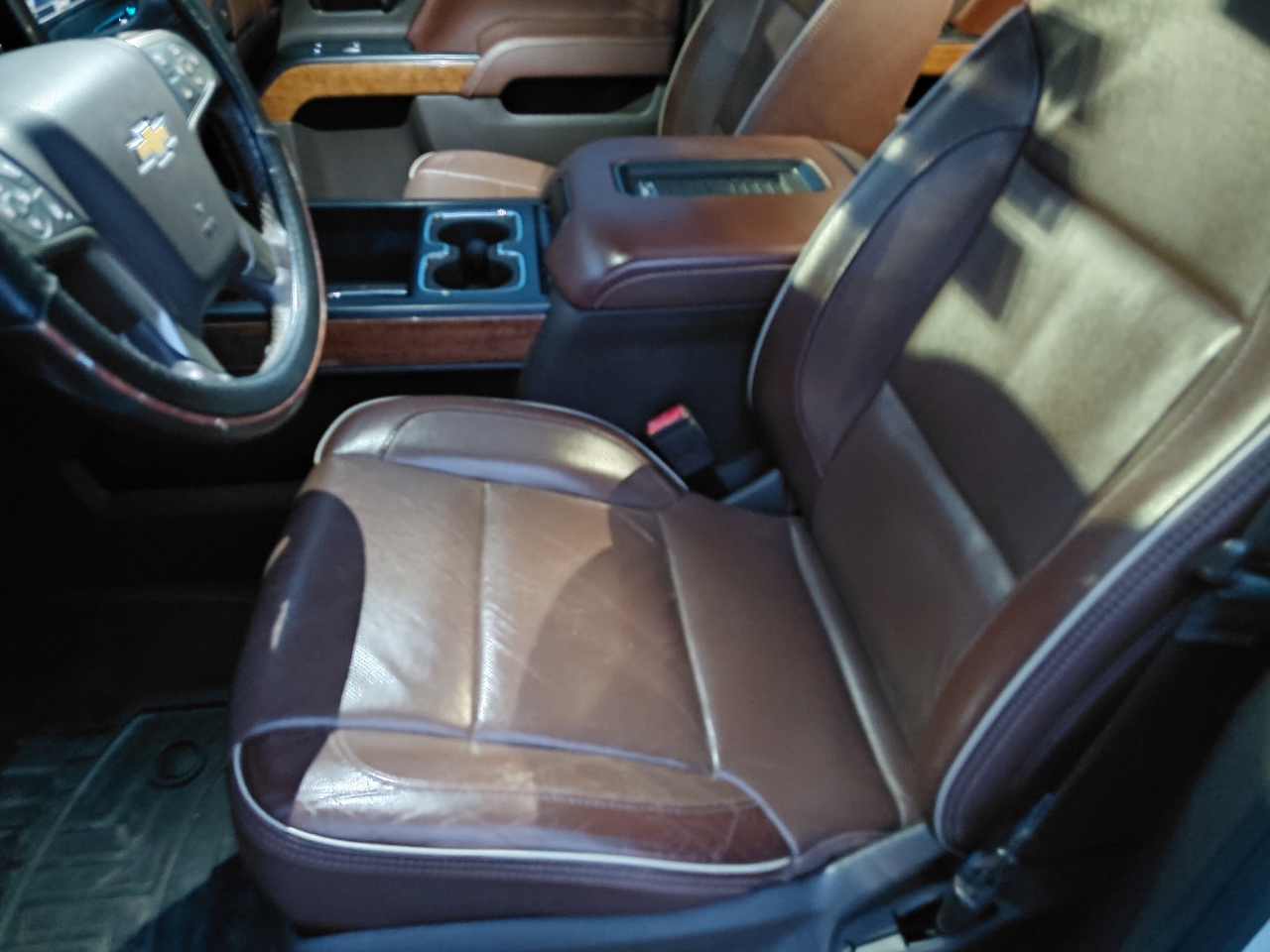 Chevrolet Silverado 1500 High Country Crew Cab Short Box 4WD 2017