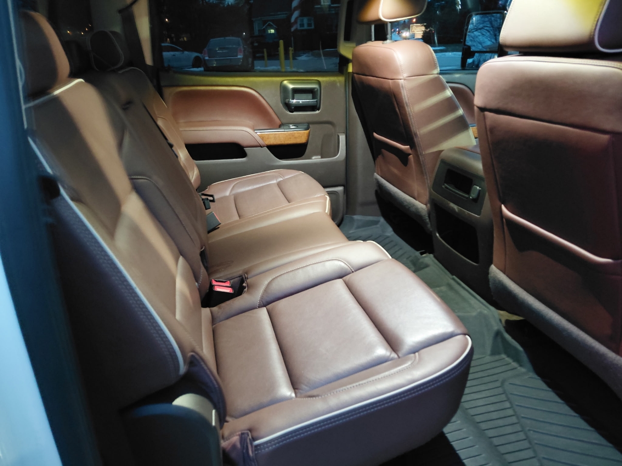 Chevrolet Silverado 1500 High Country Crew Cab Short Box 4WD 2017