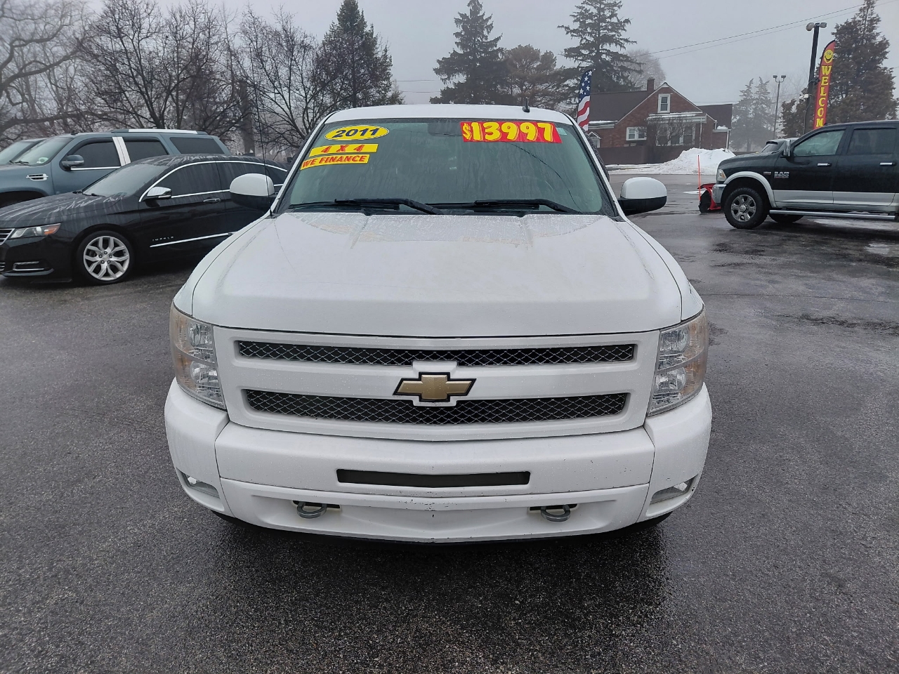 Chevrolet Silverado 1500 LT Ext. Cab Long Box 4WD 2011