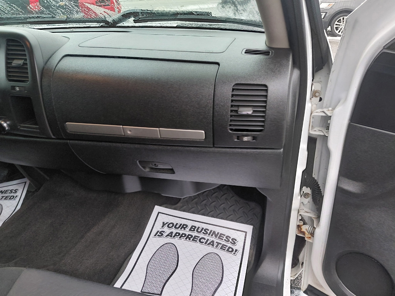 Chevrolet Silverado 1500 LT Ext. Cab Long Box 4WD 2011