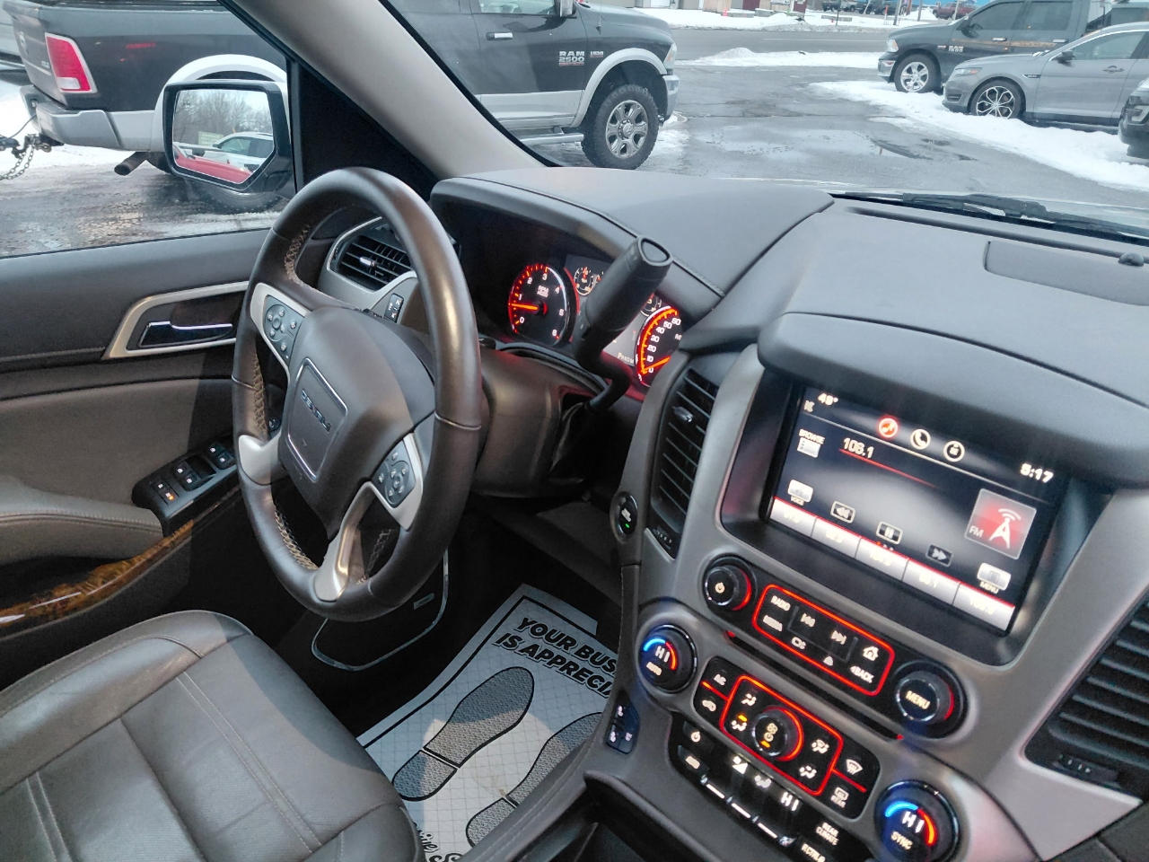 GMC Yukon Denali XL 4WD 2015