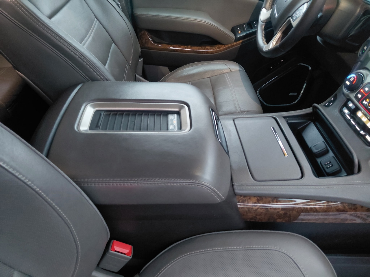 GMC Yukon Denali XL 4WD 2015