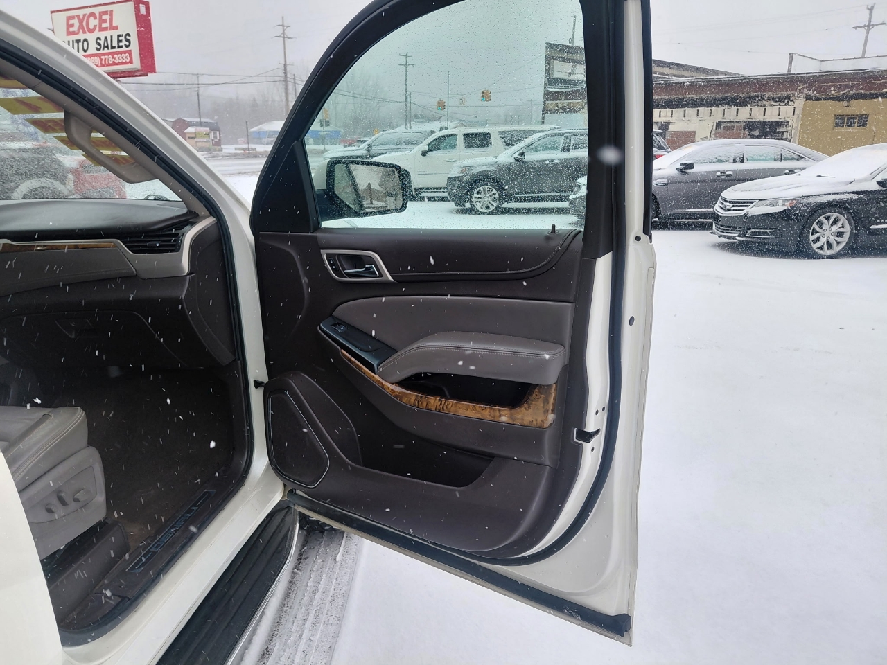 GMC Yukon Denali 4WD 2015