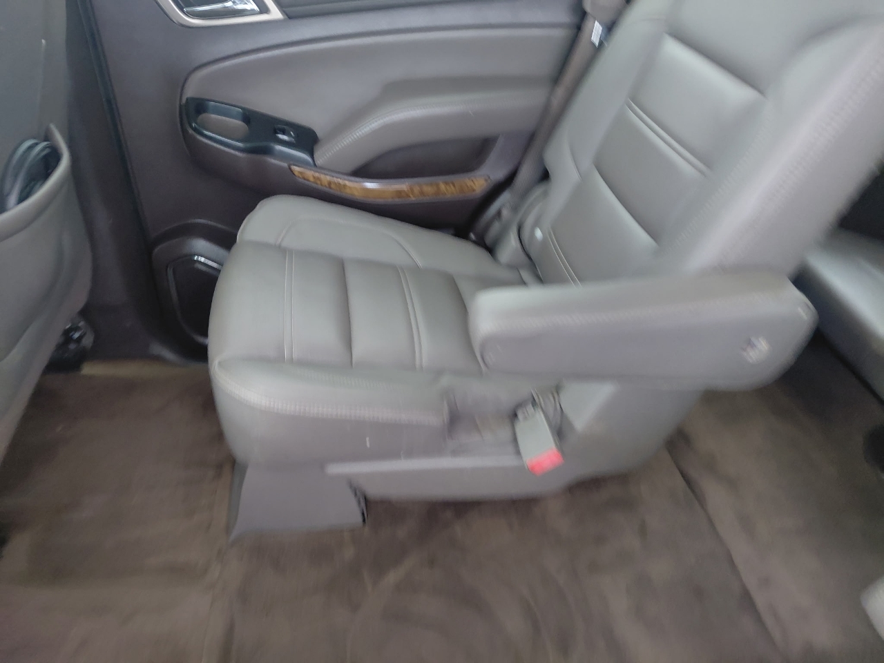 GMC Yukon Denali 4WD 2015