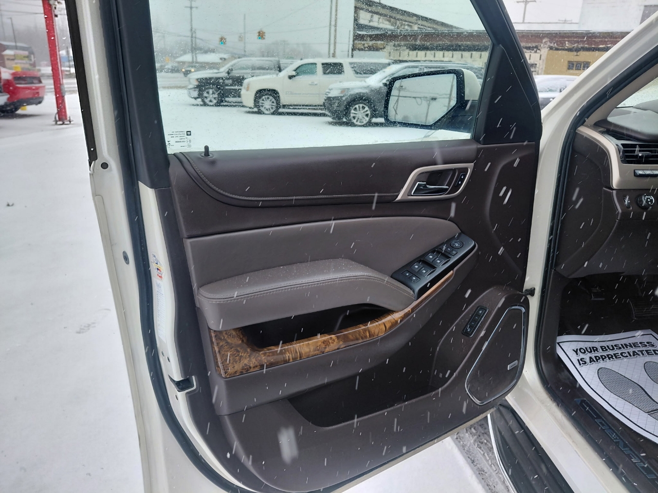 GMC Yukon Denali 4WD 2015