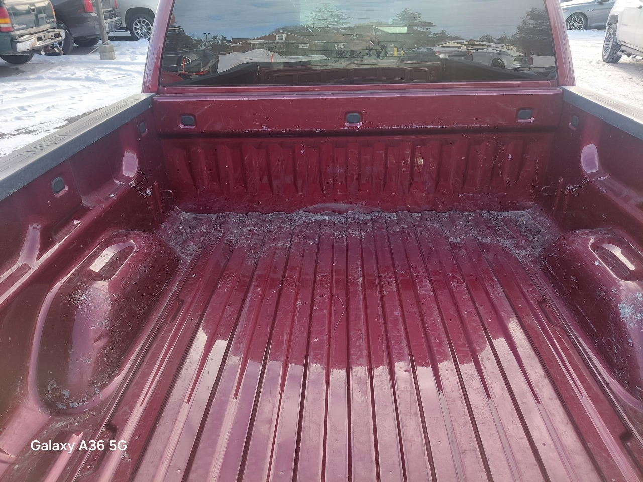 GMC Sierra 1500 SLE Crew Cab Long Box 4WD 2014