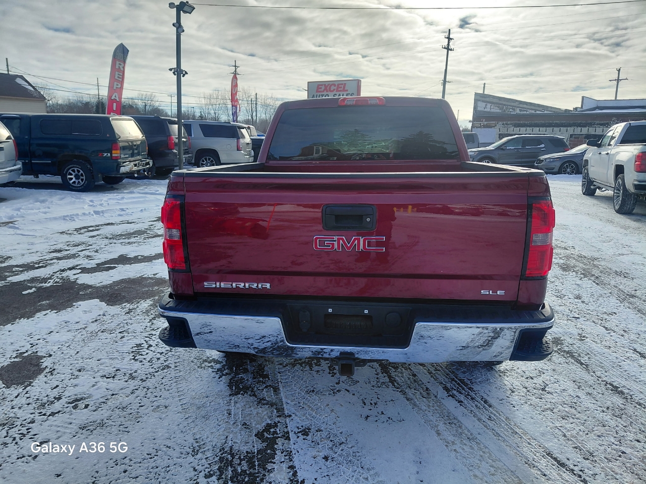GMC Sierra 1500 SLE Crew Cab Long Box 4WD 2014