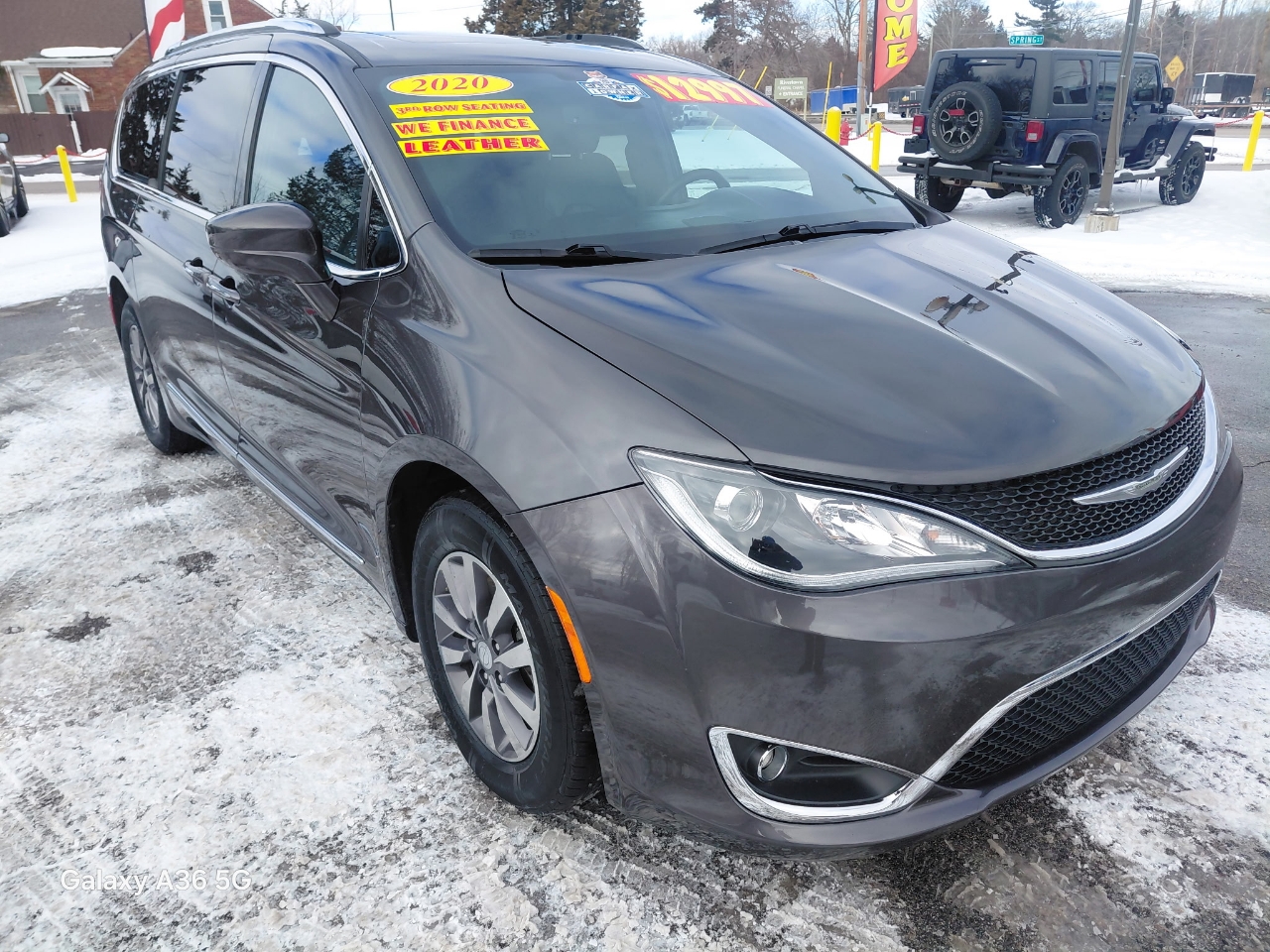 Chrysler Pacifica Touring-L Plus 2020