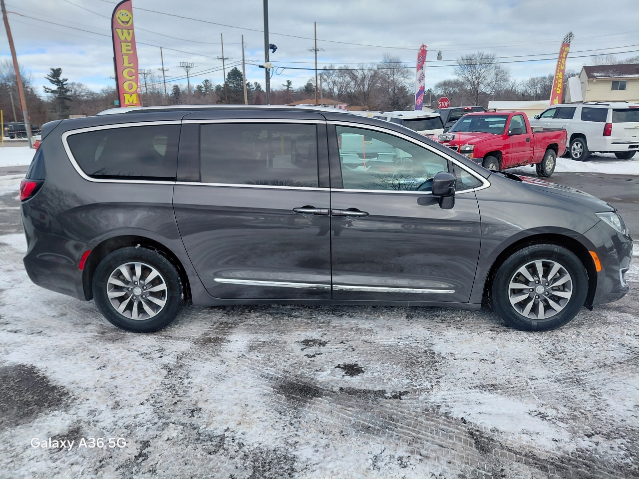 Chrysler Pacifica Touring-L Plus 2020