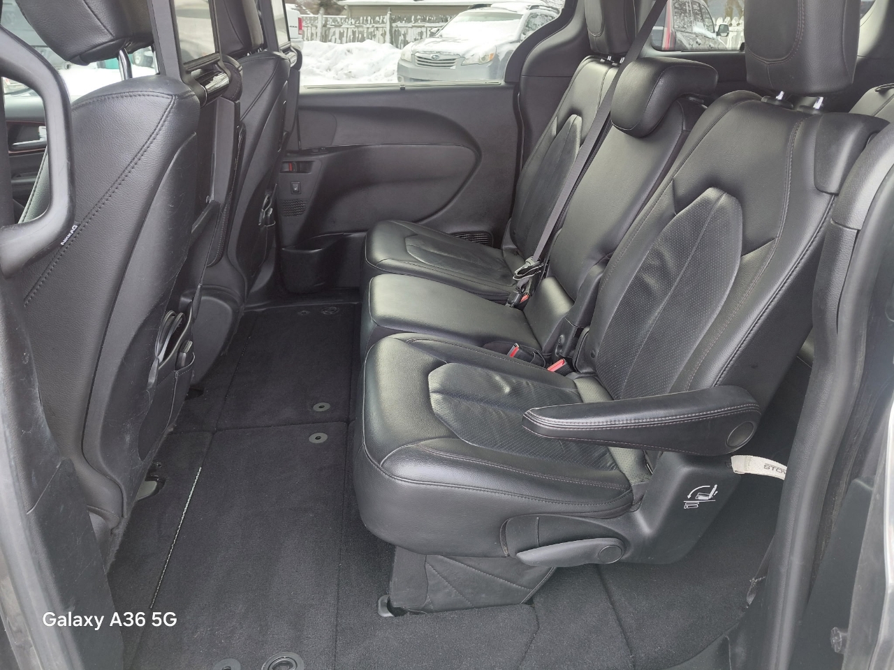 Chrysler Pacifica Touring-L Plus 2020