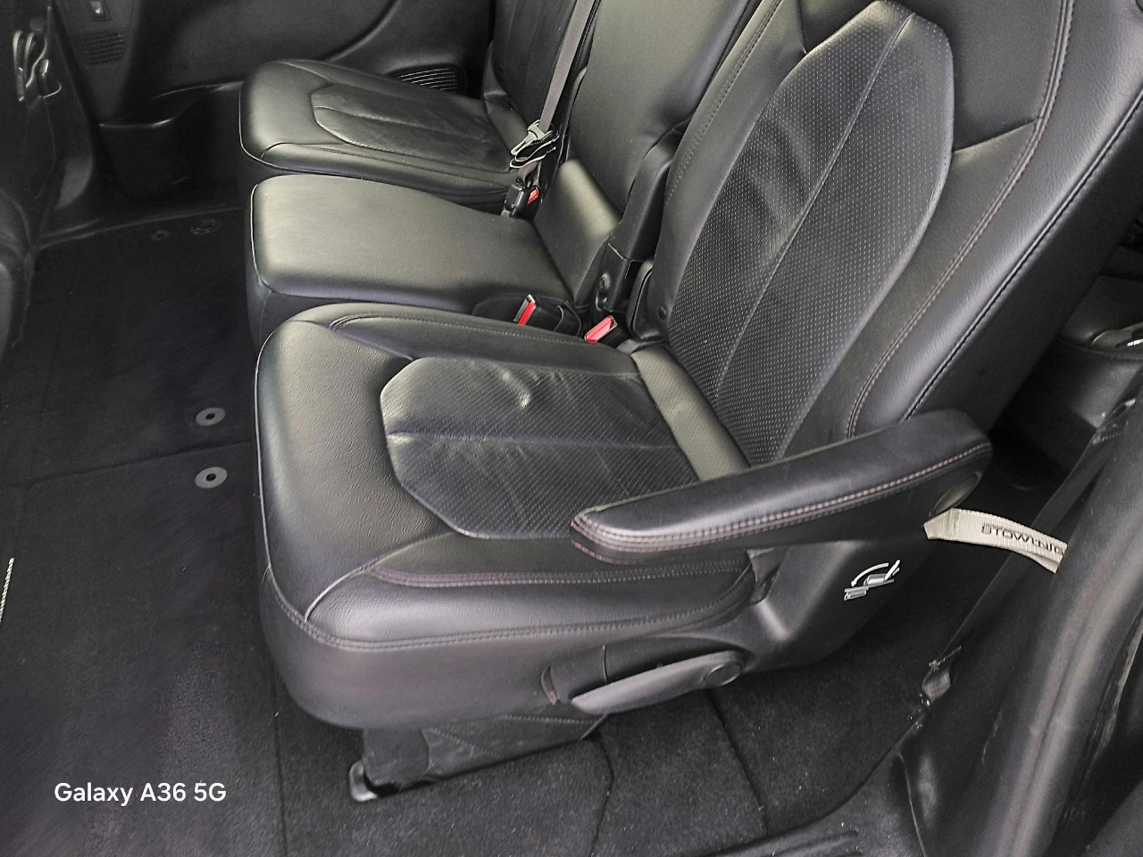 Chrysler Pacifica Touring-L Plus 2020