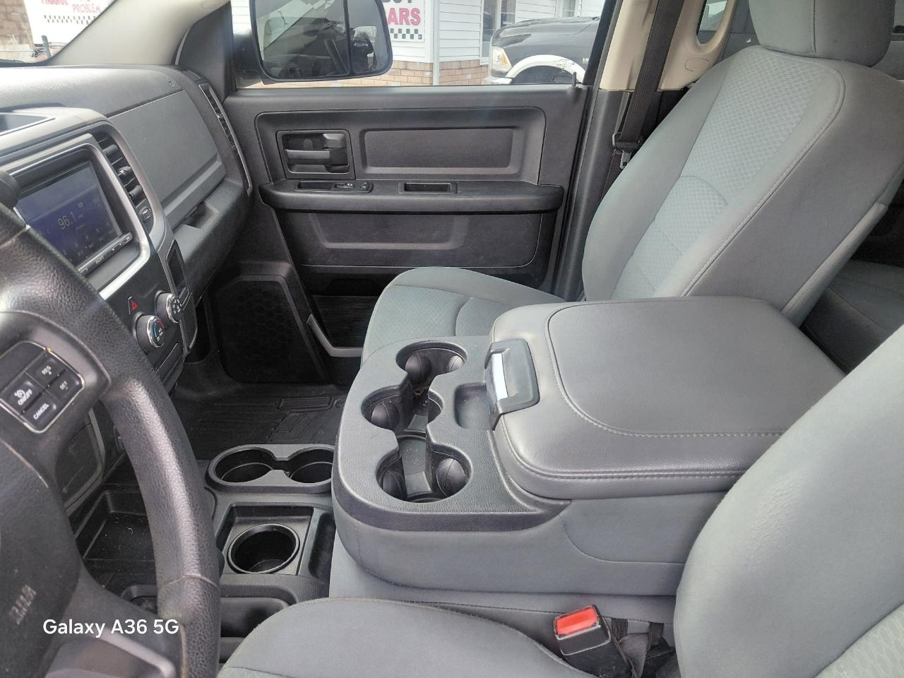 RAM 2500 ST Crew Cab SWB 4WD 2014