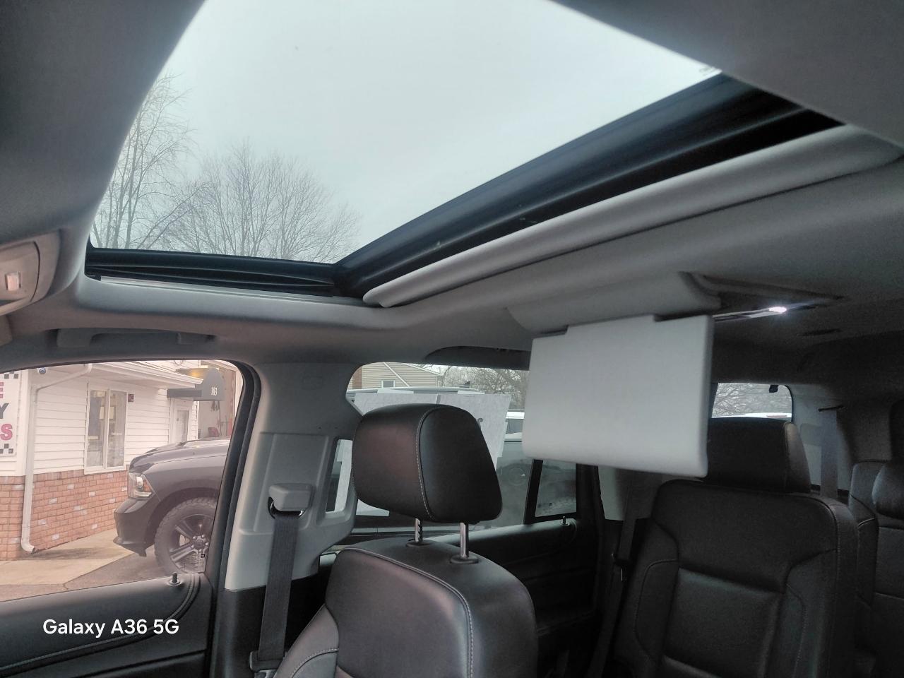 GMC Yukon SLT 4WD 2015