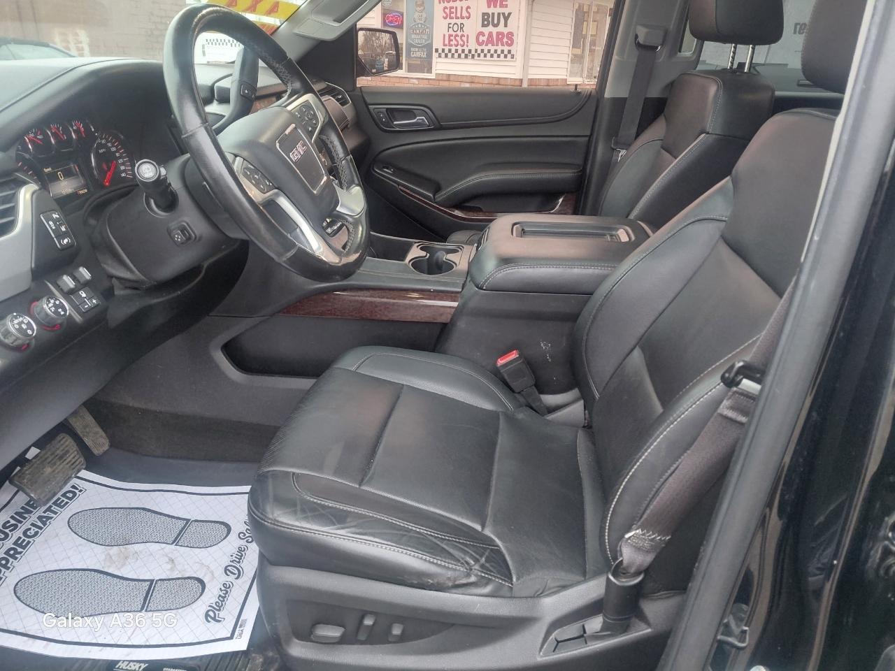 GMC Yukon SLT 4WD 2015