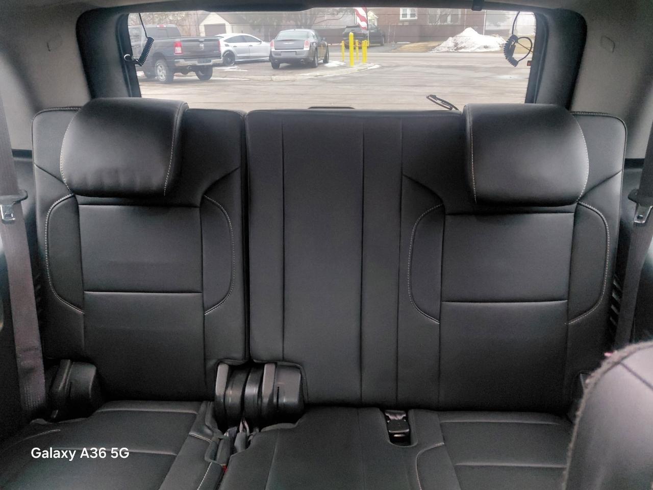 GMC Yukon SLT 4WD 2015