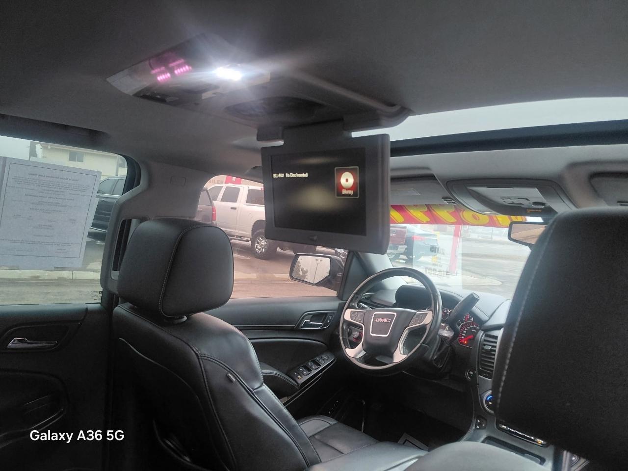 GMC Yukon SLT 4WD 2015